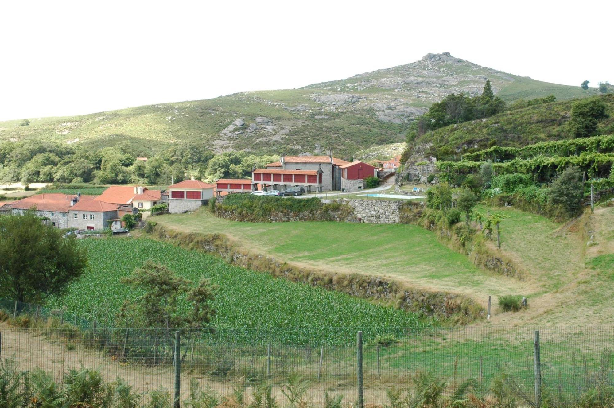 Casa De Campo Monte Abades Terras de Bouro Exterior photo
